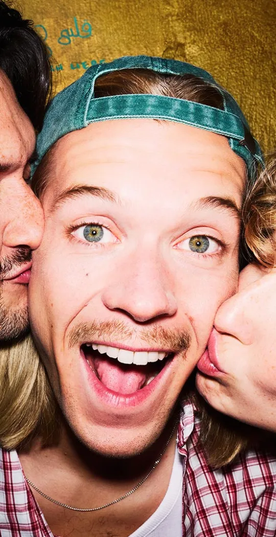 Young-Invest-Header.